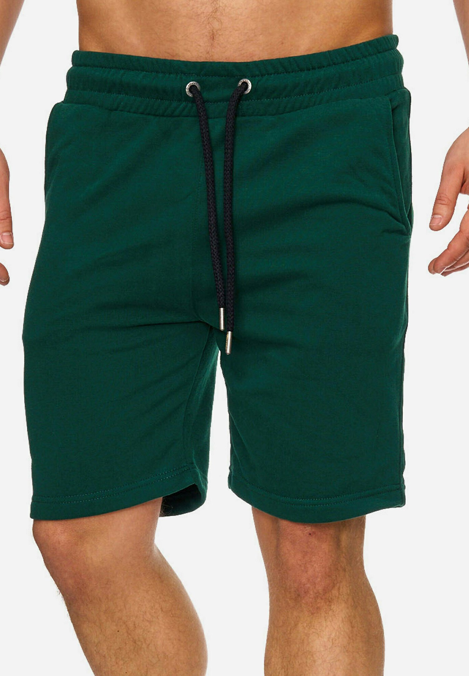 Tazzio Shorts - grün