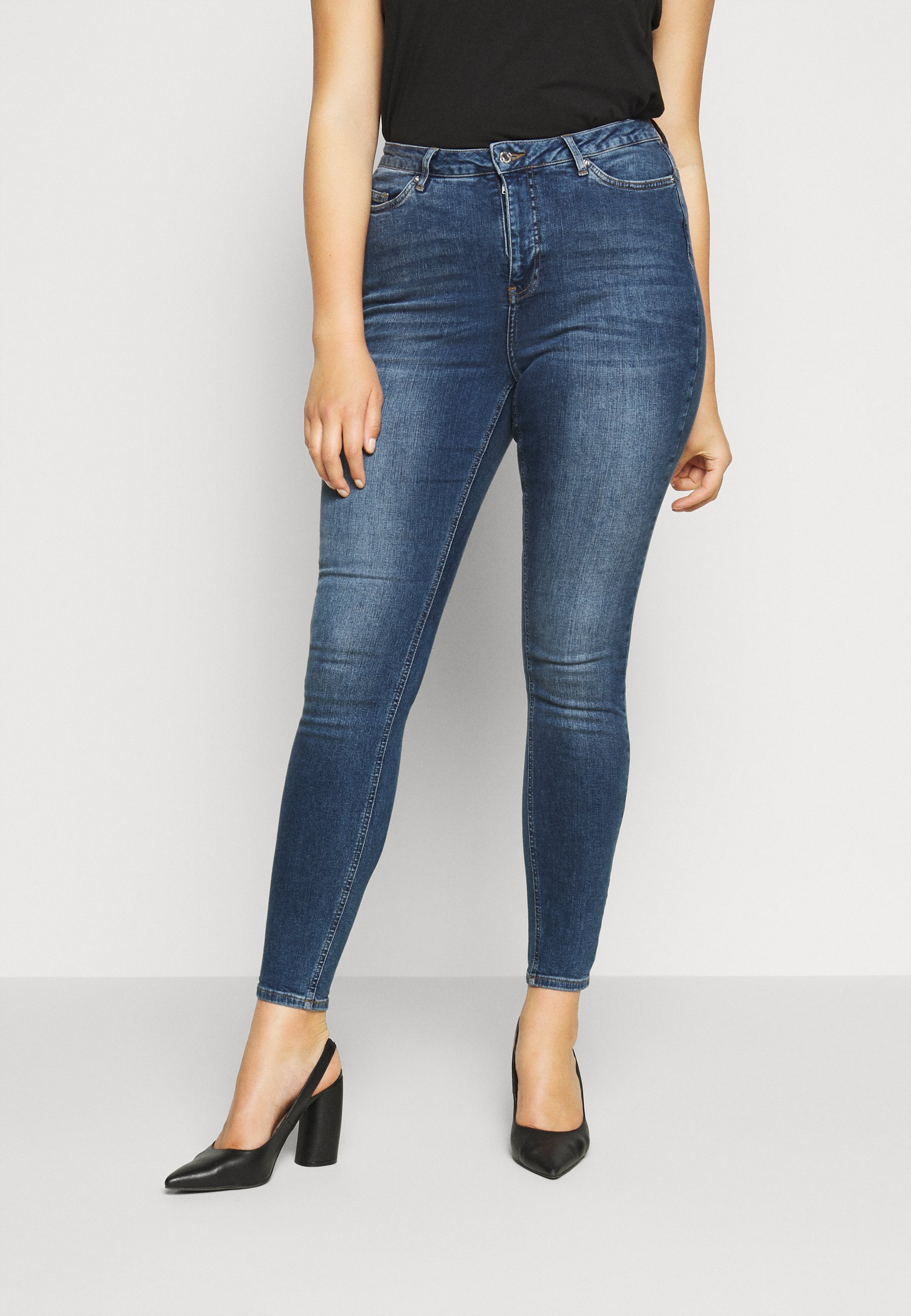 Vero Moda Curve VMLORA - Jeans Skinny Fit - medium blue denim/blue denim